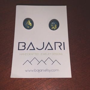 NWOT Handcrafted Dried Yellow Flowers in Blue Resin Earrings Surgical Steel Post